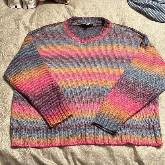 Something Navy Set Sweater & Shorts - Picture 5 of 11